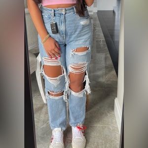 American Eagle mom jeans